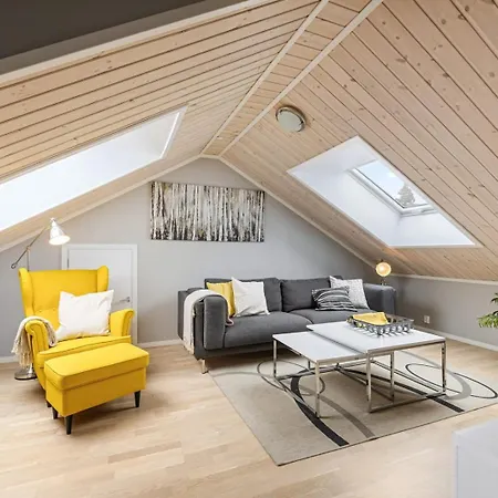 Fin Leilighet Naer Sjoen 아파트