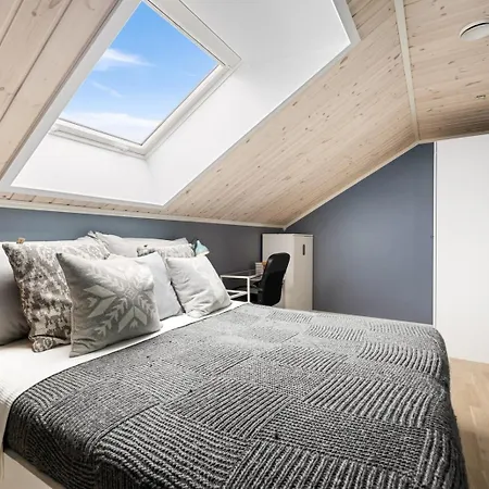 Apartmán Fin Leilighet Naer Sjoen Holmestrand